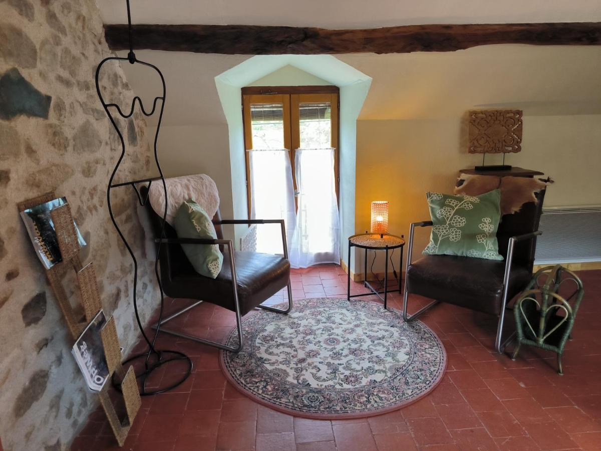 Chambres D'Hotes Montjouan Larochemillay Exteriör bild