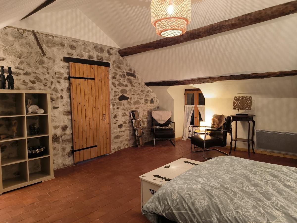 Chambres D'Hotes Montjouan Larochemillay Exteriör bild