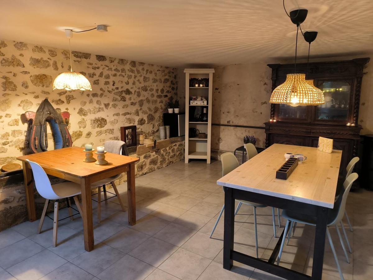 Chambres D'Hotes Montjouan Larochemillay Exteriör bild